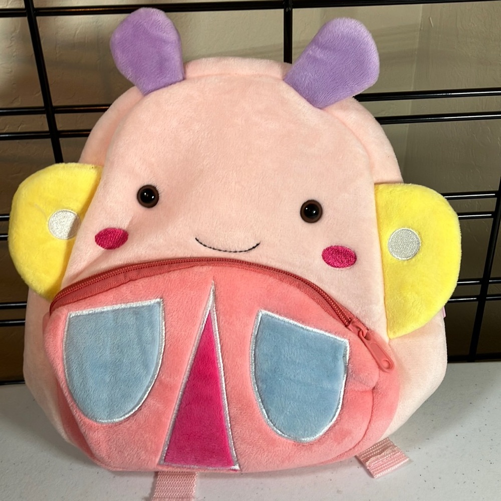 NWOT Child’s Kakoo Soft, Plush Butterfly Back Pack 2 Zippered Pockets Adj Strsps